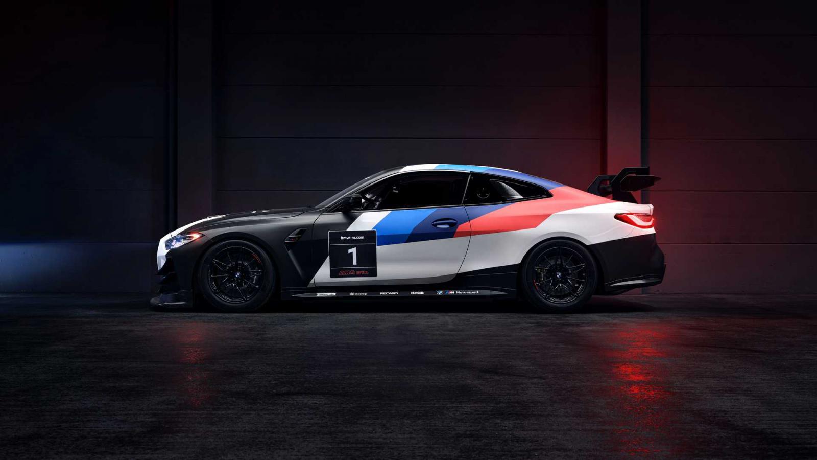 Ντεμπούτο για τη νέα BMW M4 GT4
